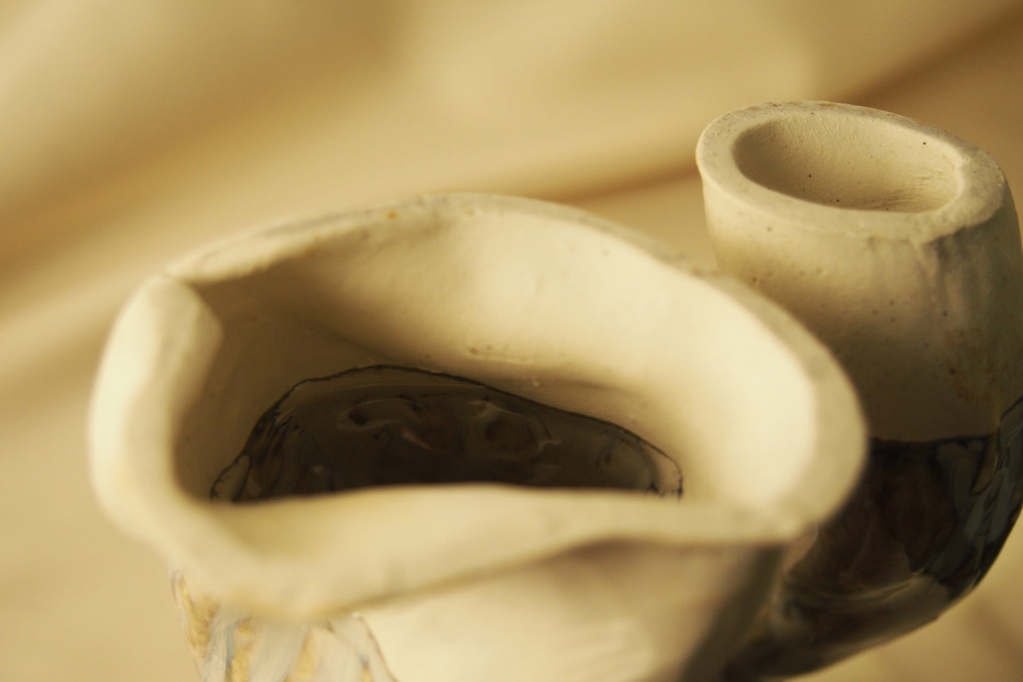 Smoky gumtree ceramic sculpture