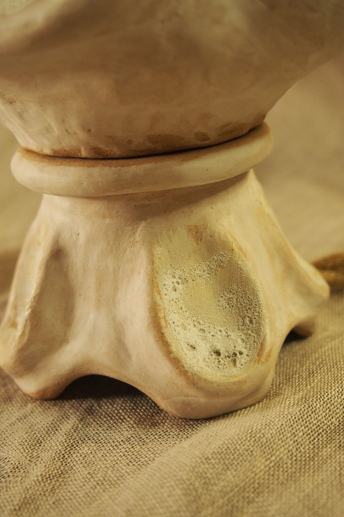Echo V, ceramic lamp sculpture
