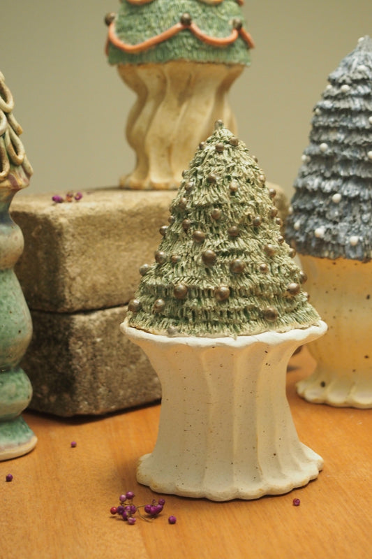 Almost Alive potted ceramic Christmas tree